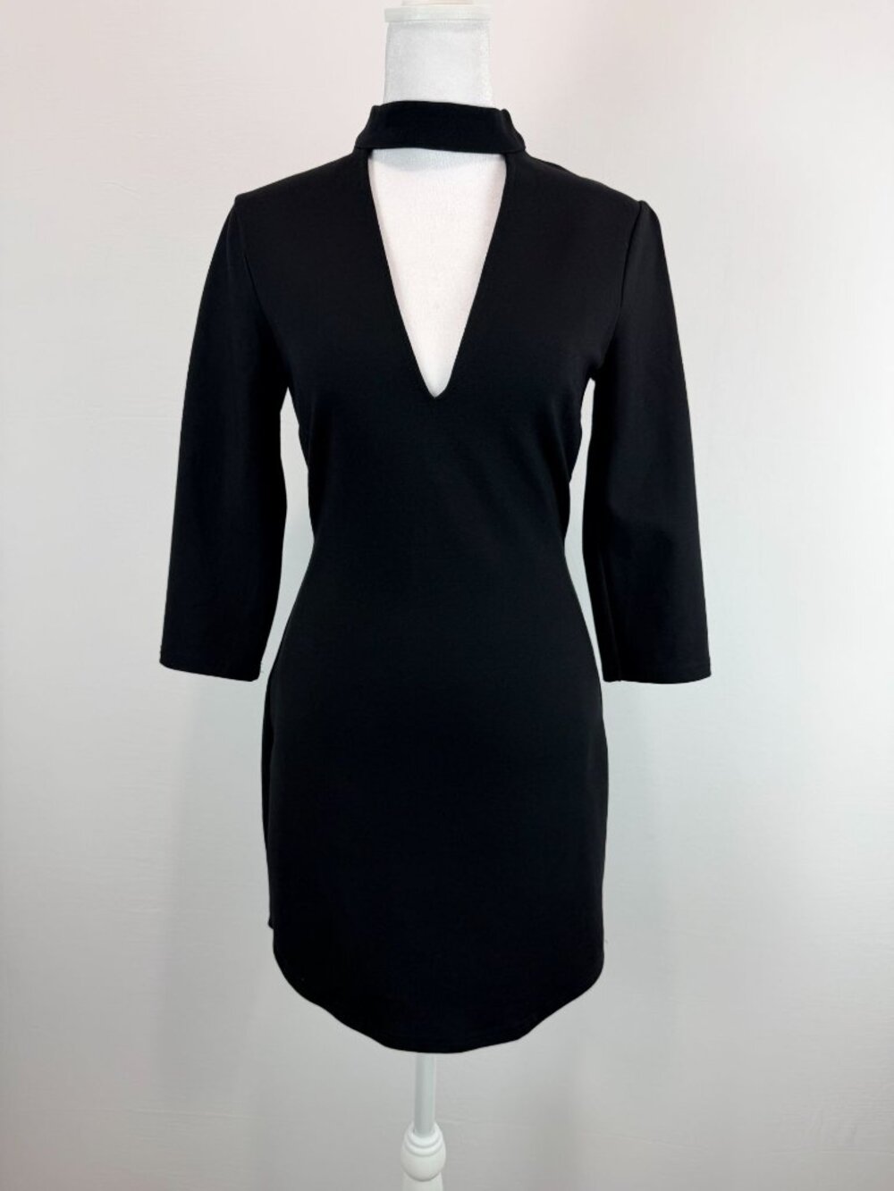 Tobi Black Bodycon Mini Dress Choker Neck Long Sleeve Stretch Size S